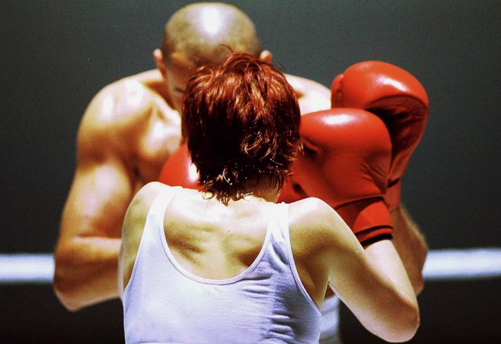 Zuzanna Janin, Fight, 2001