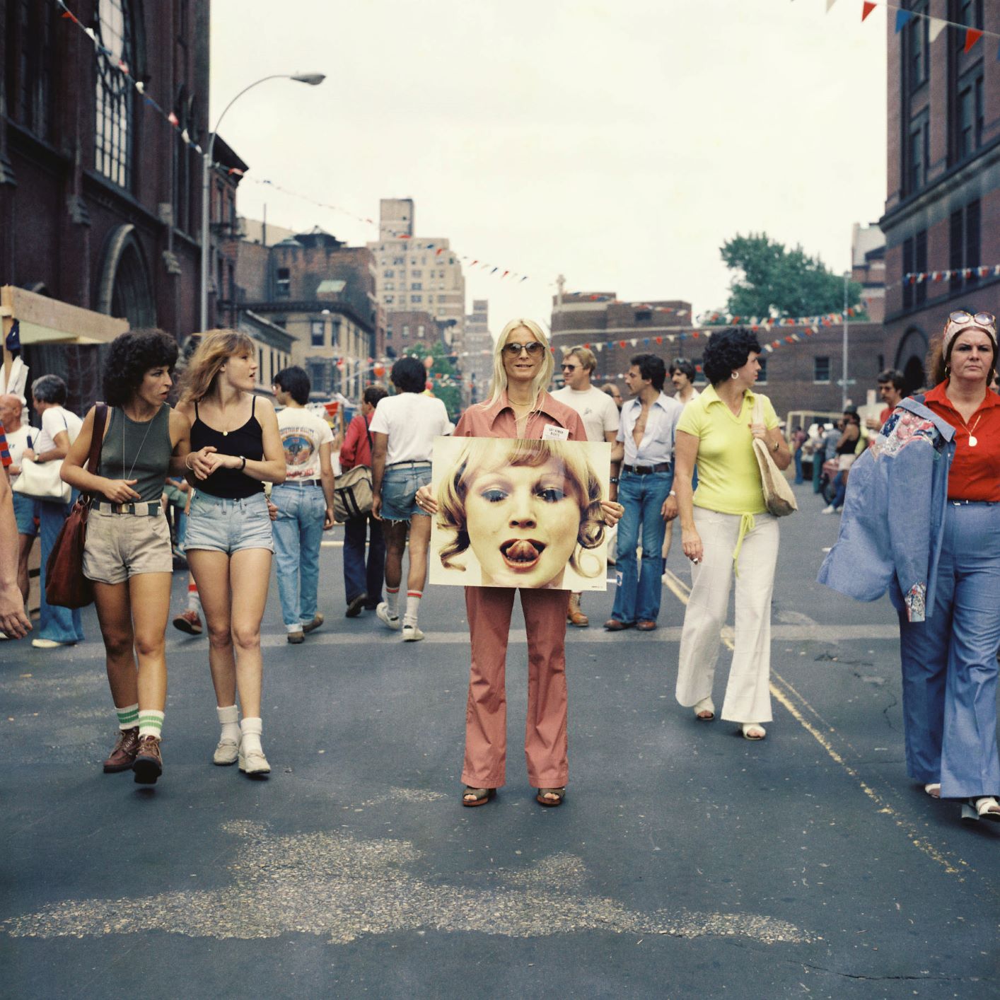 06-Natalia-LL-na-demonstracji-w-obronie-praw-mniejszości-seksualnych-Nowy-Jork-1977